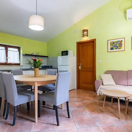 Truffle Baroness For 4-pool & Big Garden