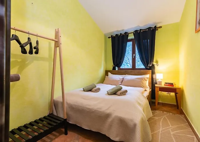 Truffle Baroness For 4-pool & Big Garden