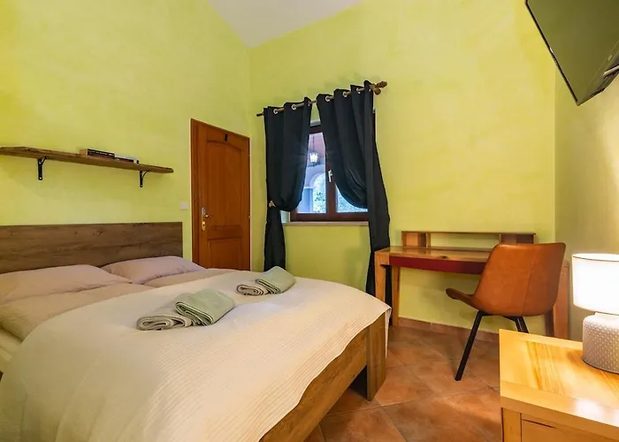 Truffle Baroness For 4-pool & Big Garden * Rovinj