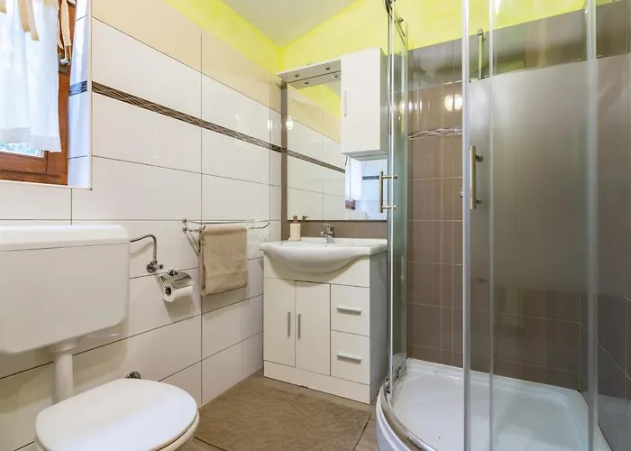 Apartman Truffle Baroness For 4-pool & Big Garden *
